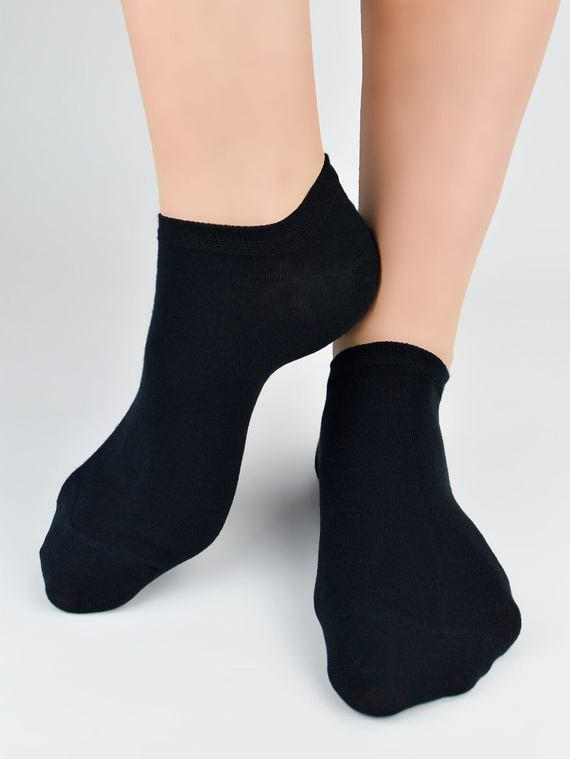 Stopki męskie Noviti ST120 gładkie miękkie wygodne niewidoczne czarny 