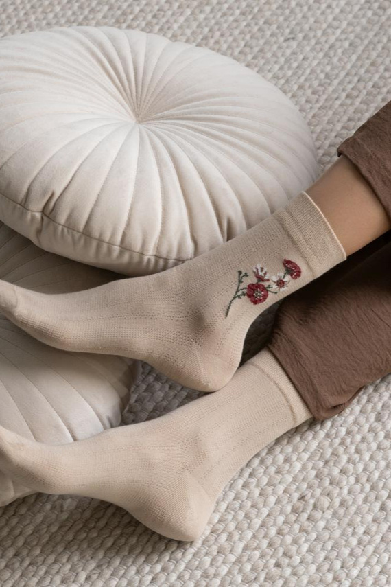 Skarpetki damskie Steven Planeta Ziemia art.017 beżowy jasny 042– bawełna, wzory, komfort