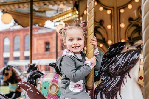 11218 "ROSES" Bluza dresowa Makoma khaki 