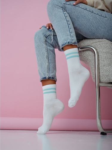 Skarpety damskie bawełniane Milena 0200-212 Paski – prążkowane, wygodne biały-niebieski 2