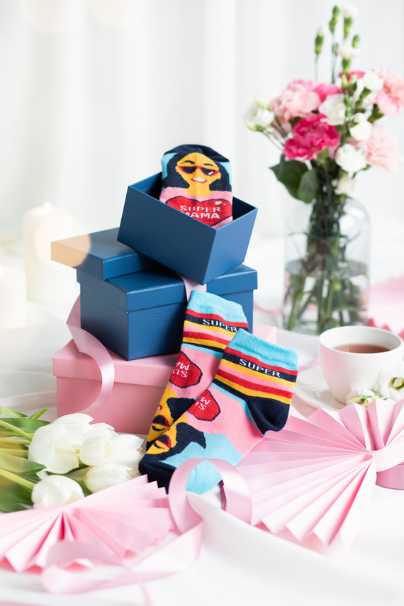 K89S Super Mama Skarpetki stopki Italian Fashion - granat/kolory