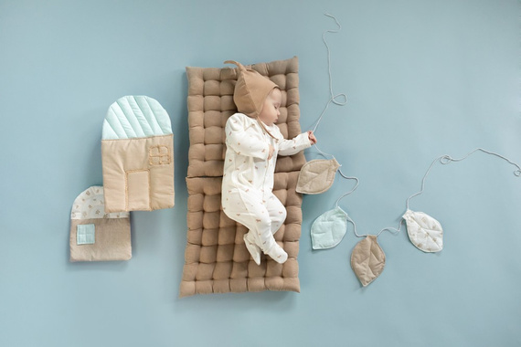 Wooden Pony Wiązana Czapka niemowlęca Pinokio - brąz