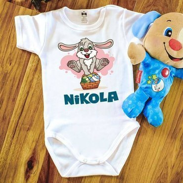 "Wielkanoc zajączek z koszyczkiem z imieniem" Body krótki rękaw Moocha biały