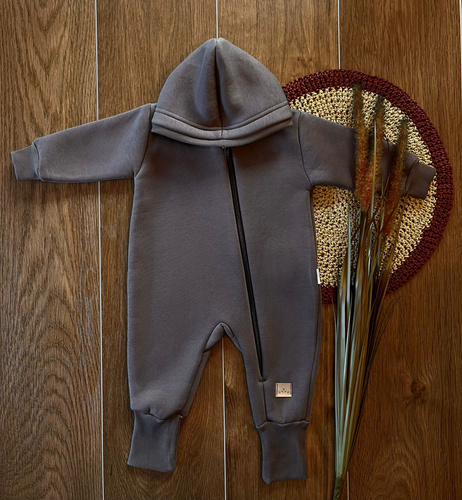 Kombinezon dresowy KS117 mus czekoladowy – bez stópek, Mamatti