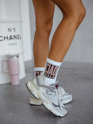 0200-174 Skarpetki damskie Milena – białe z napisem „Ciao Bella” - 2