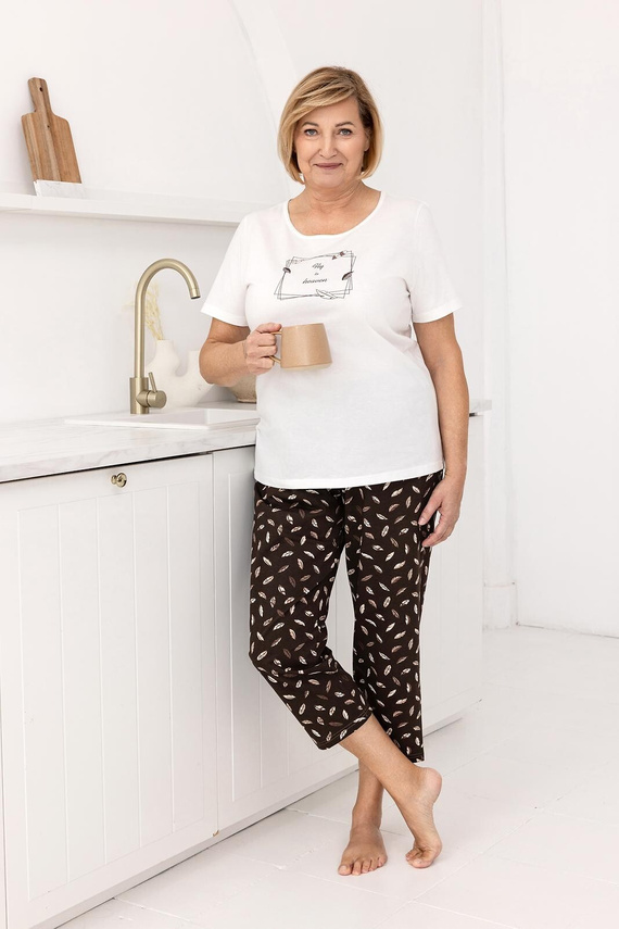 733 Piżama Regina ecru– bawełniana, z krótkim rękawem, półokrągły dekolt, nadruk z przodu