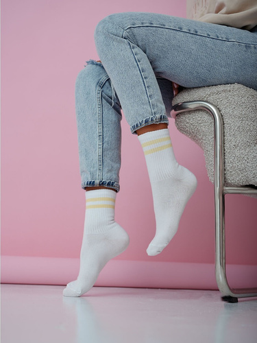 Skarpety damskie bawełniane Milena 0200-212 Paski – prążkowane, wygodne biały-żółty 3