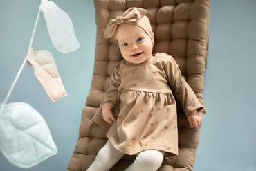 Wooden Pony Sukienka z nadrukiem Pinokio - brąz druk