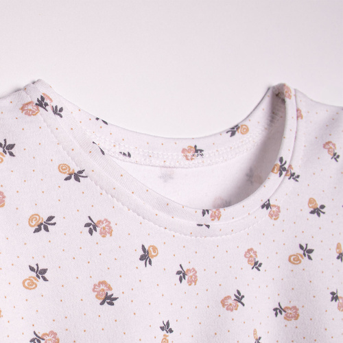 220037 Komplet bluzka + spodenki Nicol dla dziewczynki, letni komplet