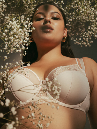 2163 Biustonosz Semi Soft Maxi Ava Pudrowy – Półusztywniany Biustonosz do Dużego Biustu z Koronką