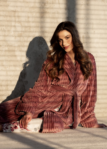 One And Only Long Szlafrok damski Momenti Per Me ruby rose