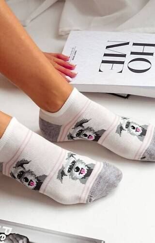 1146-056 Sznaucery Stopki damskie Milena - ecru