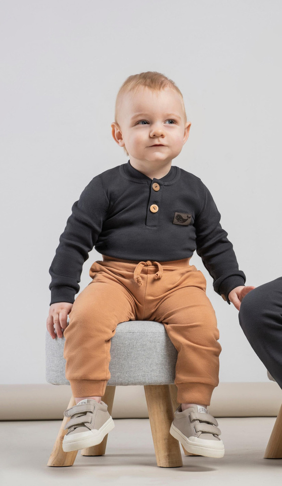 194277 Miki Spodnie dresowe Nicol -- karmelowy