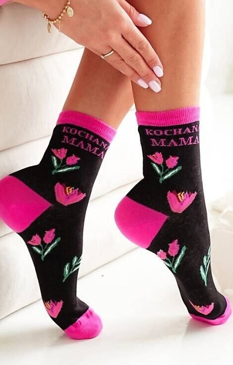 0200 Dla Mamy Skarpety damskie Milena - czarny- różowy