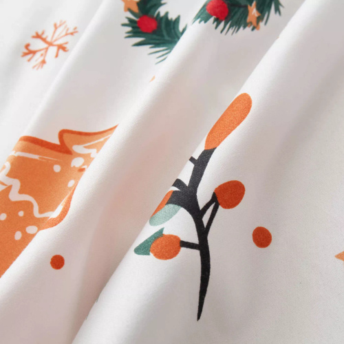 Gingerbread pierniczki Pościel mikrosatynowa świąteczna biała I25 Spod Igły i Nitki – miękka, gładka i trwała