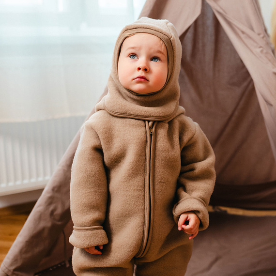 Kombinezon dziecięcy merino Eevi 100% wełna ciepły oddychający- karmelowy