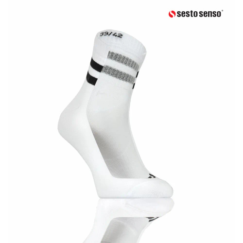SKB05 Skarpety sportowe krótkie Sesto Senso biały 