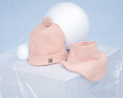 Winter Komin niemowlęcy z ramionami Pinokio - róż