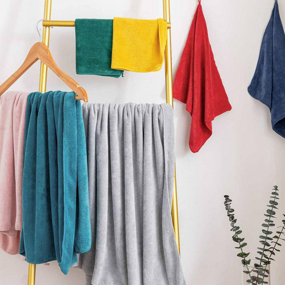 Active Ręcznik szybkoschnący z mikrofibry Spod Igły i Nitki musztardowy