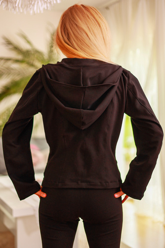 Adela — damska marynarka z kapturem, 95% bawełna 5% elastan | polska marka Mirale - czarny