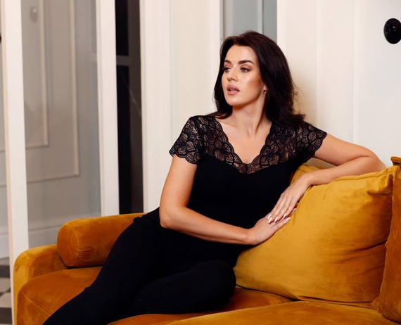 Danielle Bluzka z krótkim rękawem Babell - czarna