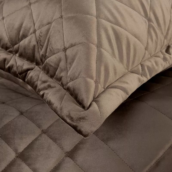 Ria 6 Narzuta welurowa dekoracyjna na łóżko Eurofirany brązowy