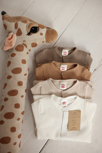 02234BSF "Natural Harmony" Pajac bez stópek Makoma fango