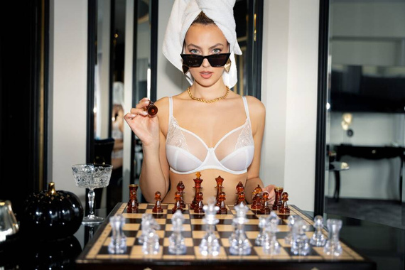 Virginia soft biustonosz miękki Unikat biały