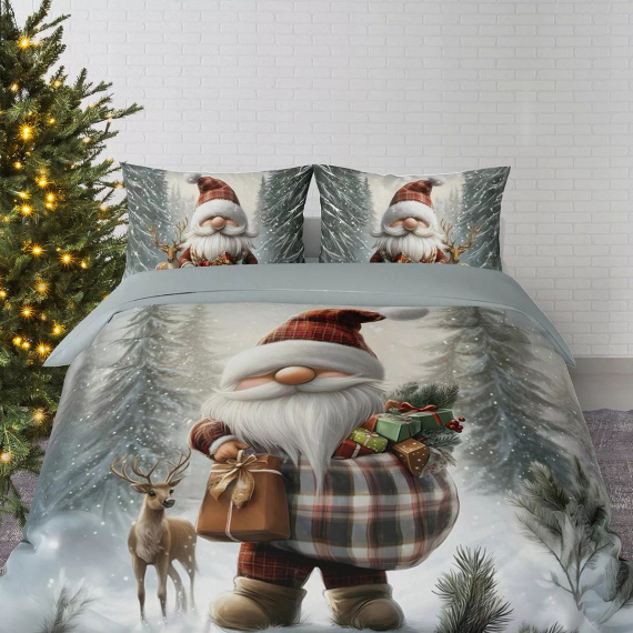 5828 A Pościel świąteczna bawełniana Christmas Dreams Detexpol ze skrzatem i reniferem w zimowym lesie– komplet bożonarodzeniowy 100% bawełna