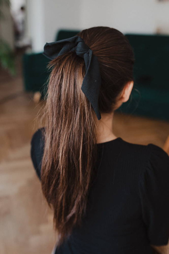 Scrunchie gumka do włosów ze wstążką Milk&Love czarny