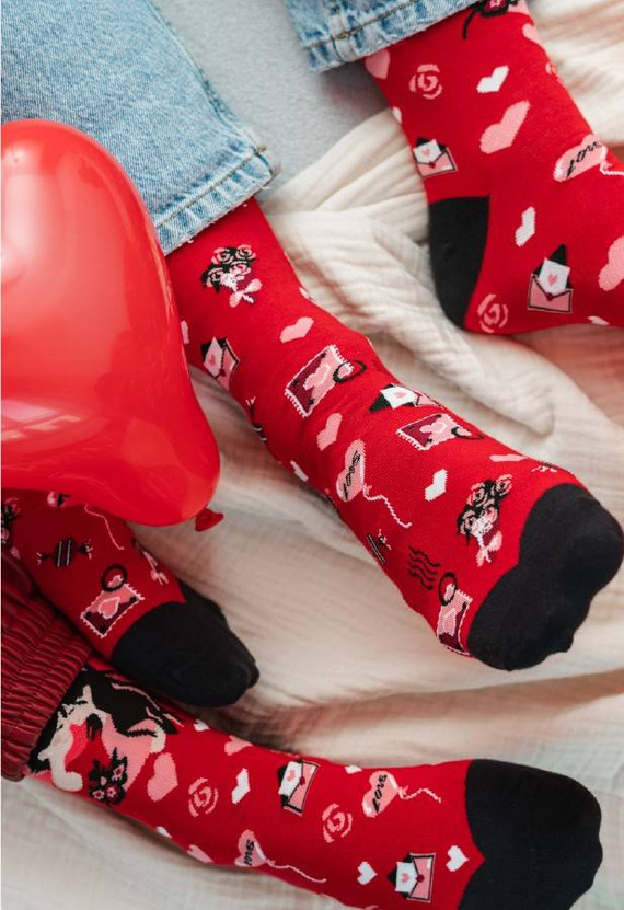 079 Skarpety Męskie Nie Do Pary Walentynkowe More 034 czerwony