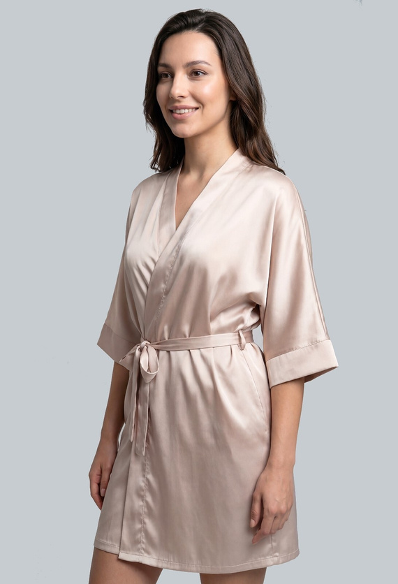 Unikat Beja szlafrok satynowy beżowy lekki elegancki komfortowy