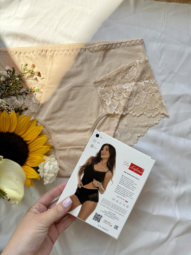 530 Iness Figi wysokie De lafense - beżowy