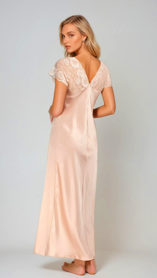 Mactan halka satynowa Kalimo – długa koszulka nocna z koronką, nude 