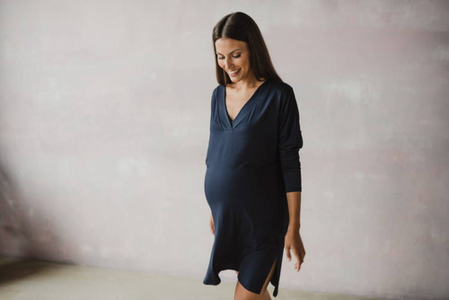 Moon bambusowa koszula nocna ciążowa i do karmienia długi rękaw Milk&Love granatowy