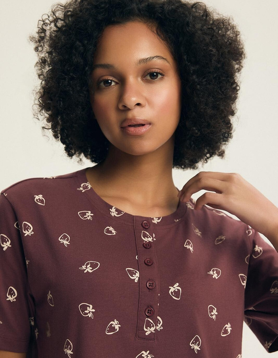 Koszula nocna Henderson Evika 45304 – bawełniana, truskawki, guziki