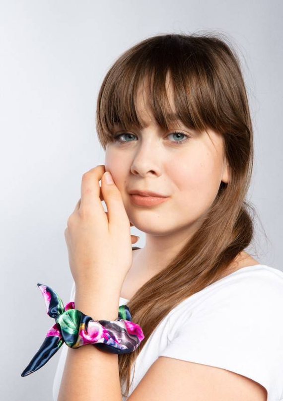 Fowers Gumka satynowa DKaren granatowy 001