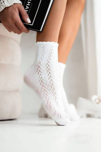 0989-001  Skarpety damskie Ażurowe Milena -biały