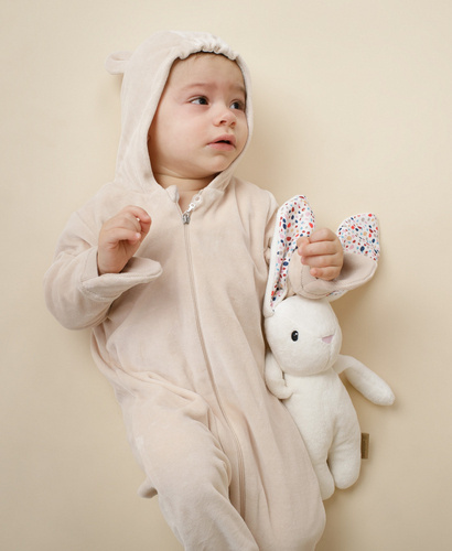 Lovely Day Welurowy Kombinezon z kapturem Pinokio - beżowy