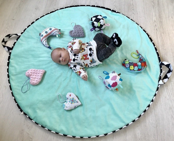 Mata do zabawy Woodland - Makaszka