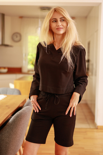 Diego — damski komplet: bluza + szorty, 95% bawełna 5% elastan | polska marka Mirale - czarny