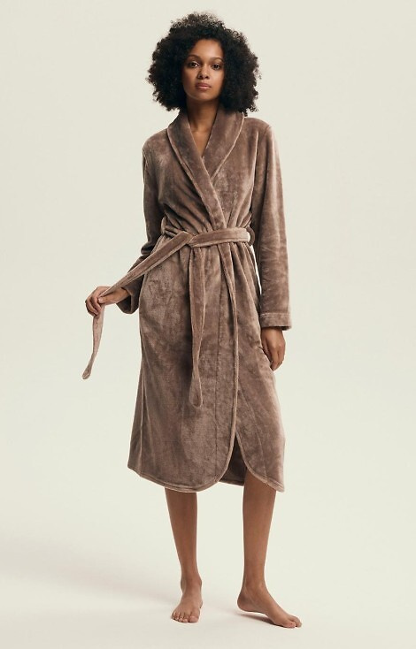43595 Dextra Szlafrok damski Henderson coffee– miękki, wiązany, za kolano