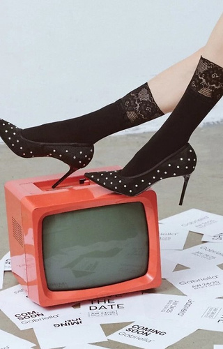 686 Nina Skarpetki Gabriella czarne – mikrofibra z koronką i silikonem