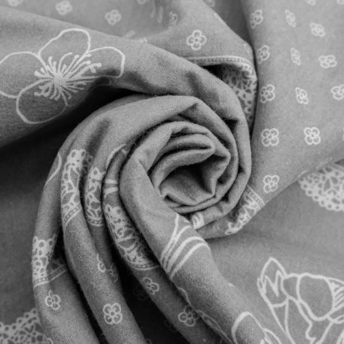 31503/2 Pościel flanelowa kwiaty Darymex szary 