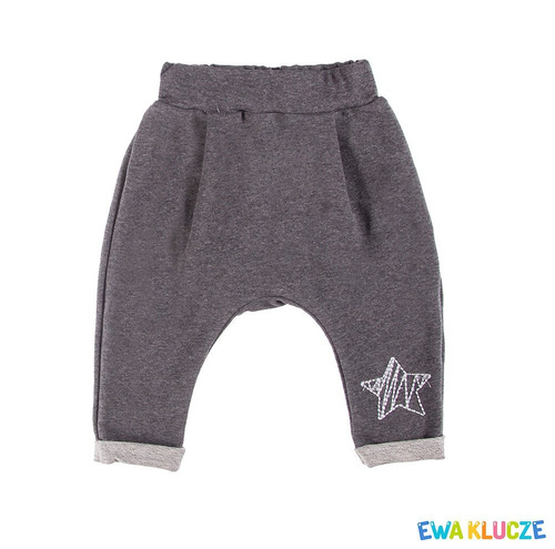 Spodenki  "BLACK" dla chłopca Ewa Klucze graftowe z gwiazdką 
