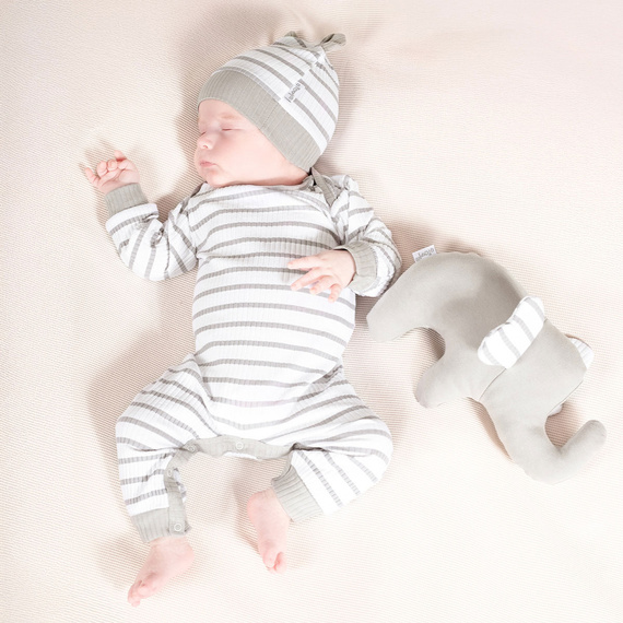 214054 Muki Czapeczka niemowlęca Nicol