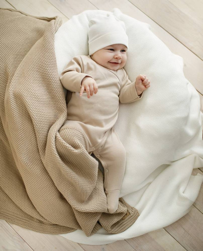 Lovely Day Pajac niemowlęcy wiązany Pinokio - beżowy