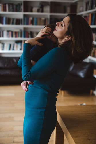 Tummy Sukienka ciążowa i do karmienia z dzianiny w prążek Milk&Love szmaragdowy