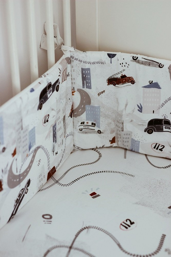 Ochraniacz na szczebelki do łóżeczka Na Sygnale - Makaszka