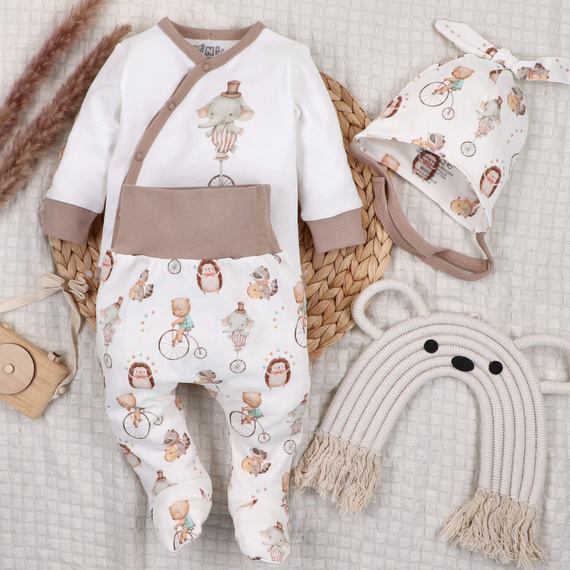 ABN-5597 Circus Czapka niemowlęca Nini – 100% bawełna organiczna, miękka i bezpieczna